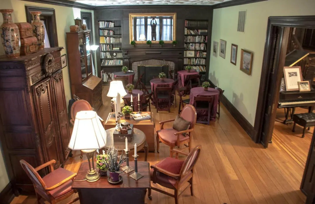 Historic Benner Mansion-1